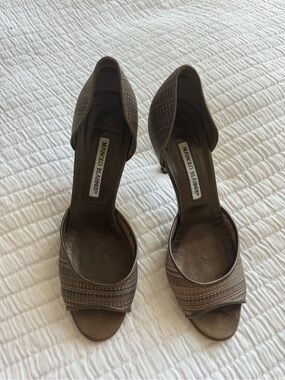 Manolo Blahnik Brown Textured Open-Toe D'Orsay Heels